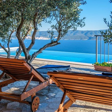 Villa Secluded Paradise Omiš Dış mekan fotoğraf