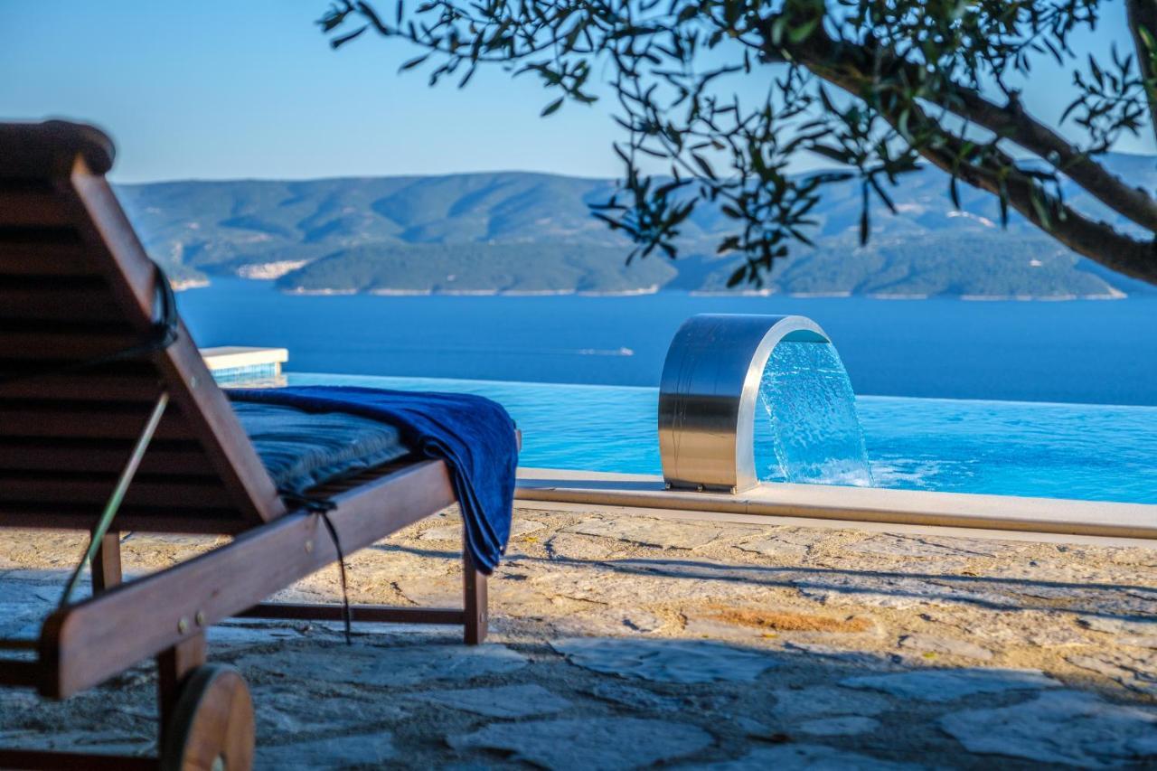 Villa Secluded Paradise Omiš Dış mekan fotoğraf