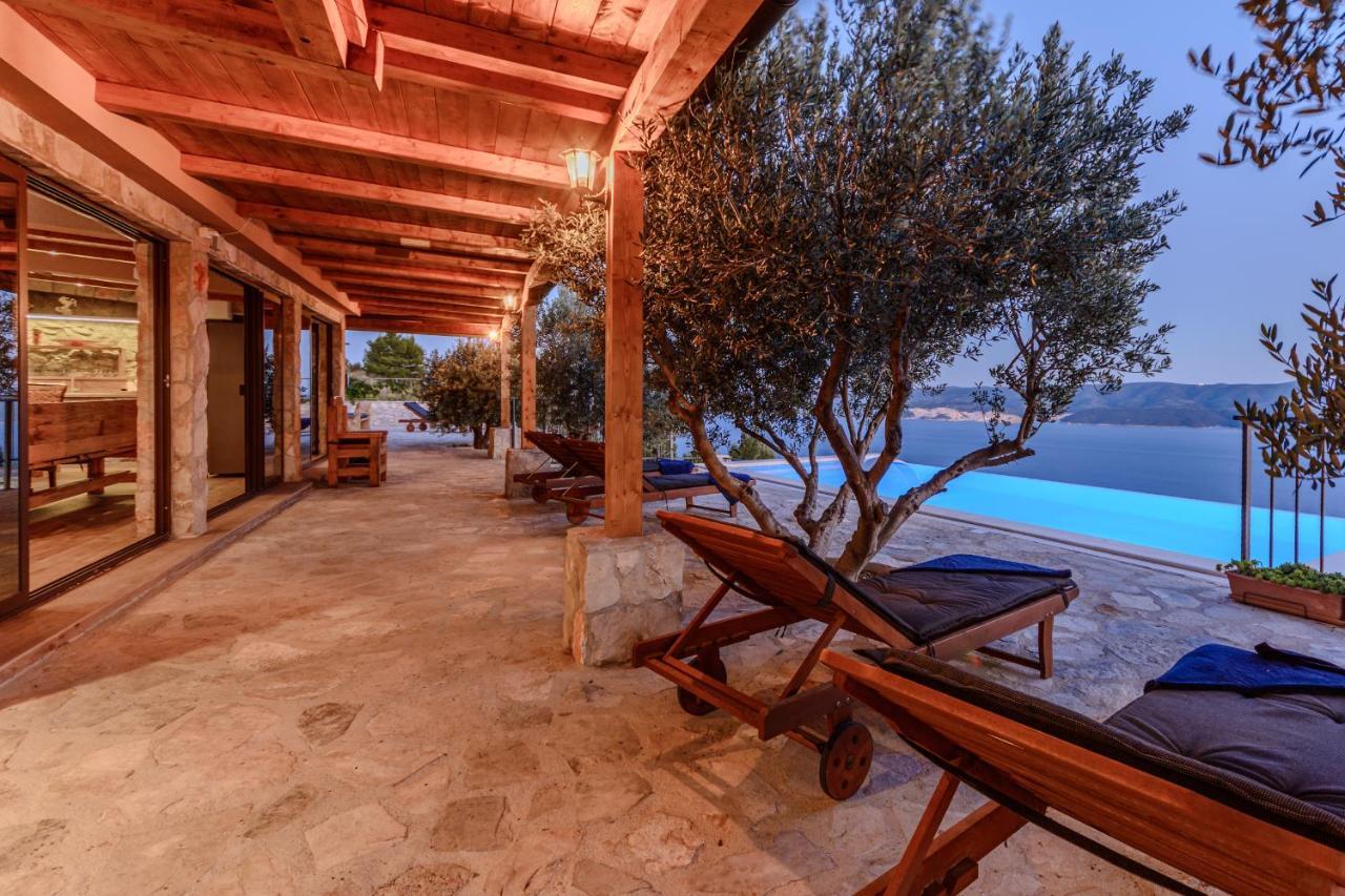 Villa Secluded Paradise Omiš Dış mekan fotoğraf